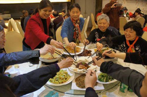 宜昌哪个餐馆有20个人的包房 宜昌市别墅有哪些